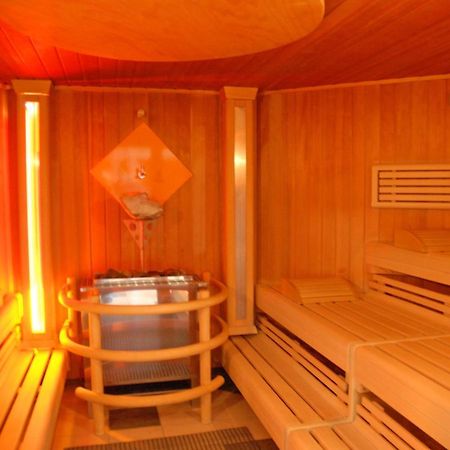 Sporthotel Neuruppin - Apartmenthaus Mit Ferienwohnungen Extérieur photo