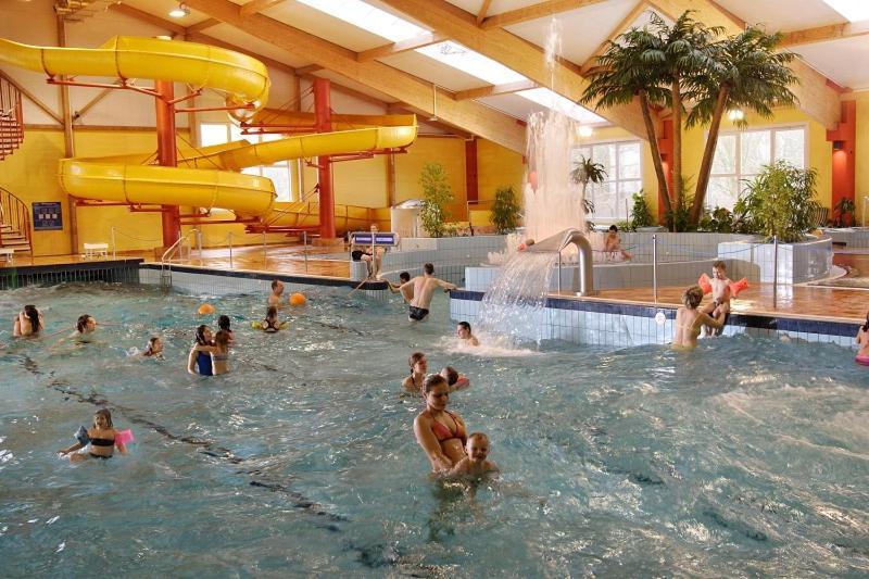 Sporthotel Neuruppin - Apartmenthaus Mit Ferienwohnungen Extérieur photo