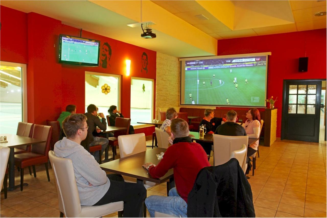 Sporthotel Neuruppin - Apartmenthaus Mit Ferienwohnungen Extérieur photo